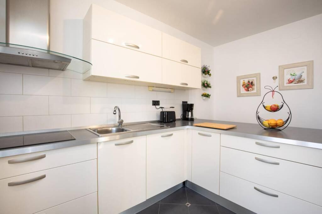 Apartment Natali Punat- Free Parking On Premises 外观 照片